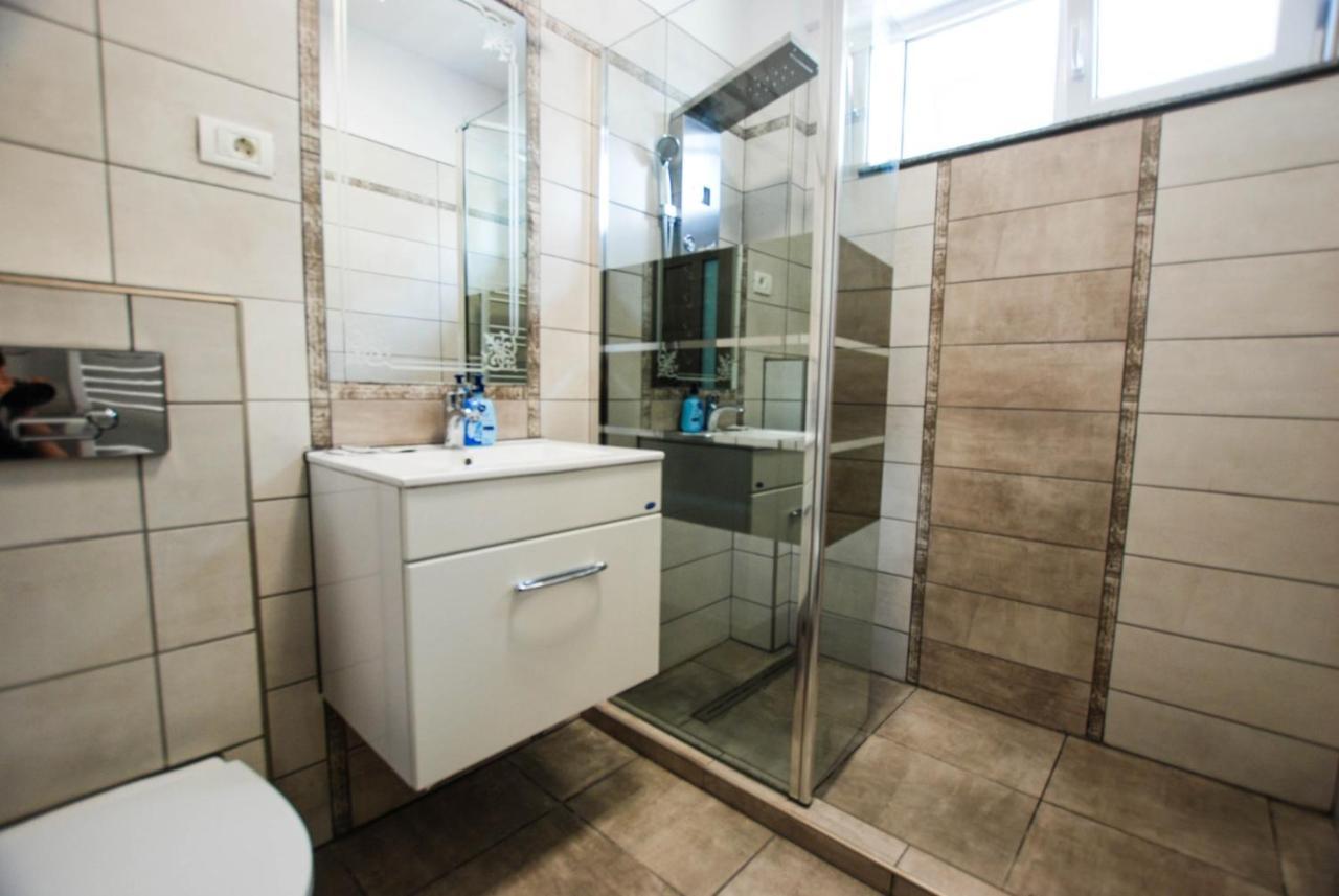 Ambra Apartment Mamaia-Nord Năvodari Kültér fotó
